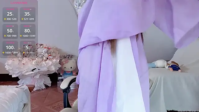 Tsuki-MM online show from 3, 10, 2025