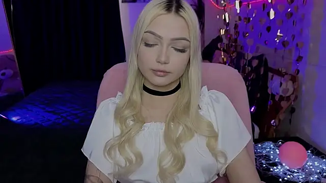 LinaLirian online show from 18, 5, 2026