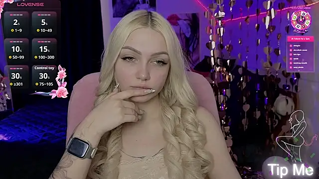 LinaLirian online show from 8, 4, 2026