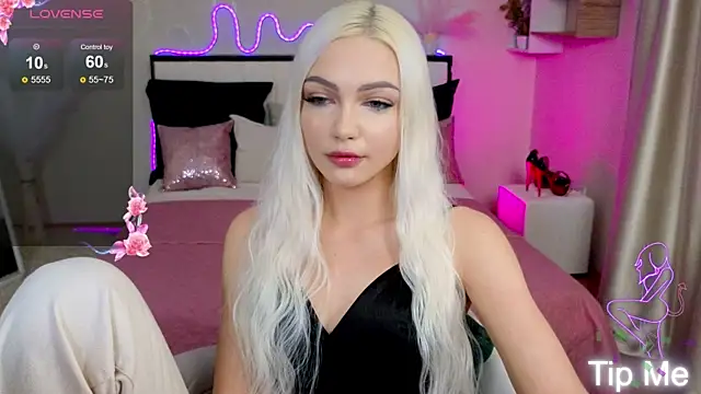 LinaLirian online show from 26, 9, 2025