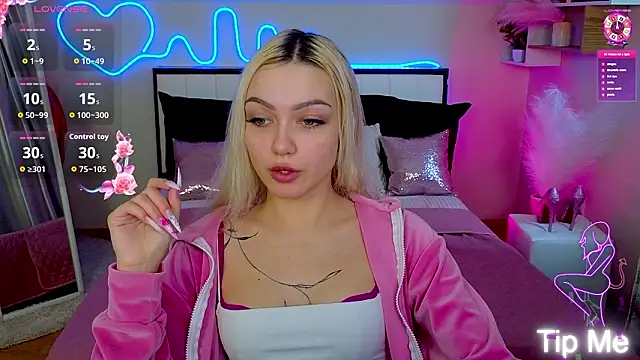 LinaLirian online show from 23, 2, 2026