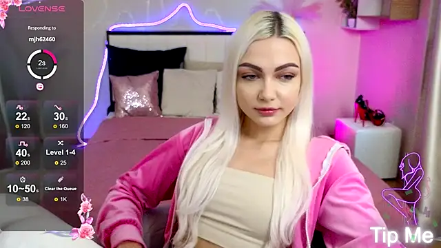 LinaLirian online show from 19, 10, 2025