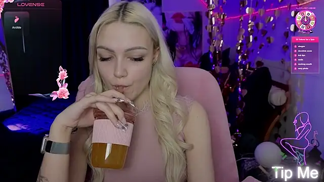 LinaLirian online show from 14, 4, 2026