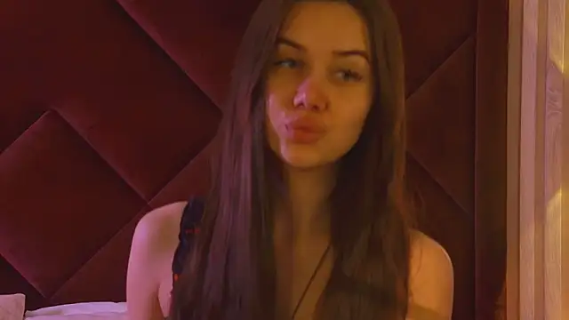 StacyHarland online show from 18, 10, 2025