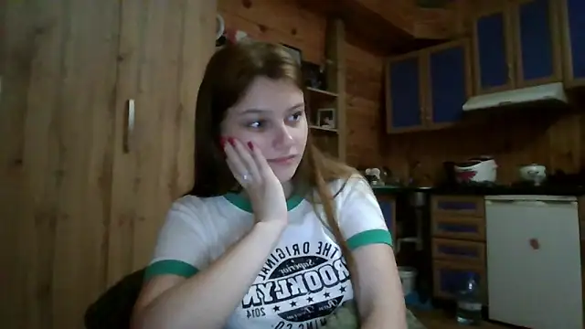 Little shygirl online show from 19, 9, 2025