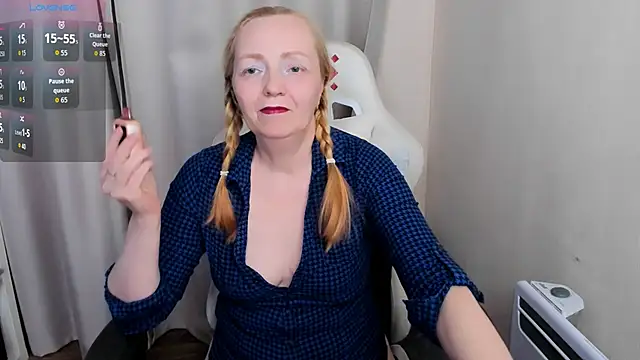 Karen Villis online show from 28, 11, 2025