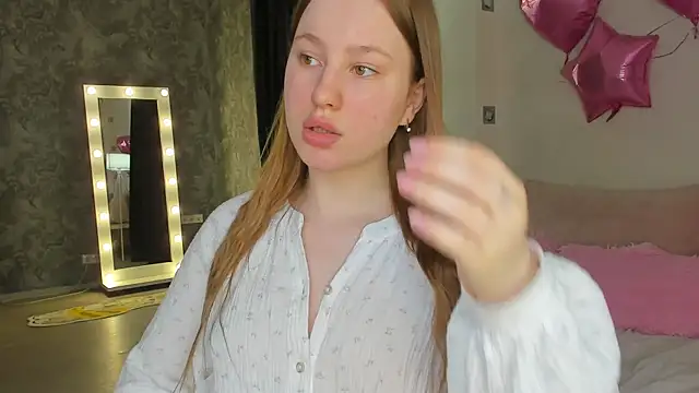 Snapshot of Candy_Cansew chatting on 13, 6, 2026 Candy Cansew online show from 13, 6, 2026
