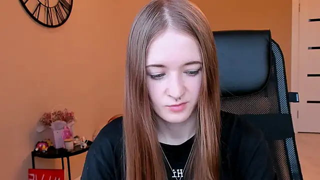 KateKayer online show from 22, 10, 2025