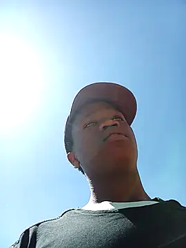 Snapshot of Thenaughtyboy360 chatting on 18, 9, 2025 Thenaughtyboy360 online show from 18, 9, 2025