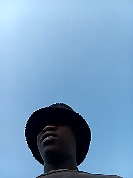 Snapshot of Thenaughtyboy360 chatting on 10, 10, 2025 Thenaughtyboy360 online show from 10, 10, 2025