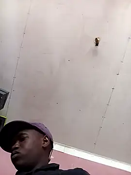 Snapshot of Thenaughtyboy360 chatting on 4, 10, 2025 Thenaughtyboy360 online show from 4, 10, 2025