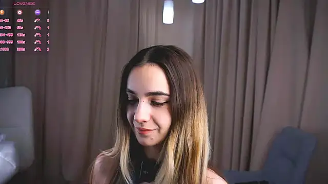 CupSizeGirl online show from 1, 10, 2025