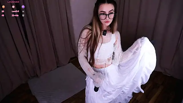 CupSizeGirl online show from 2, 11, 2025