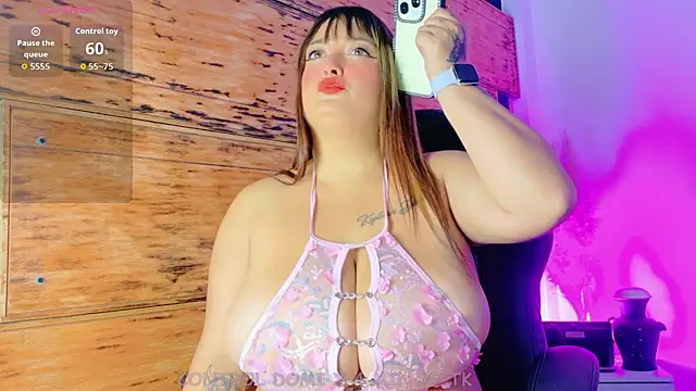 Alicee stone  online show from 26, 11, 2025