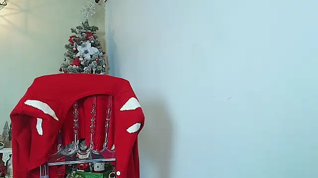  Victoria Collins online show from 15, 12, 2025