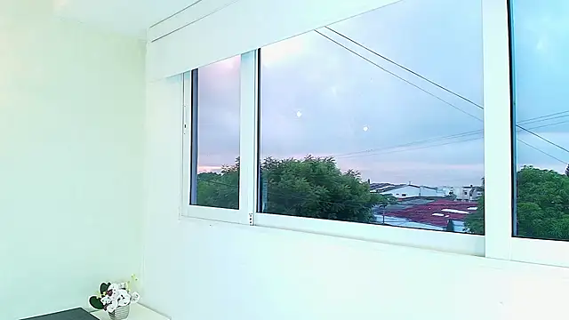  Victoria Collins online show from 22, 9, 2025