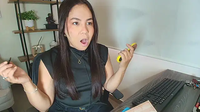  Victoria Collins online show from 19, 3, 2026