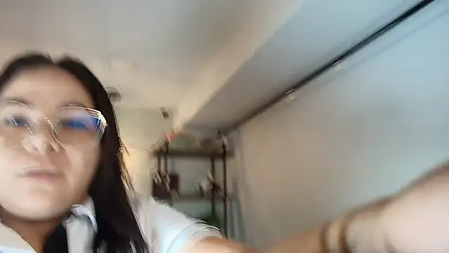  Victoria Collins online show from 3, 6, 2026