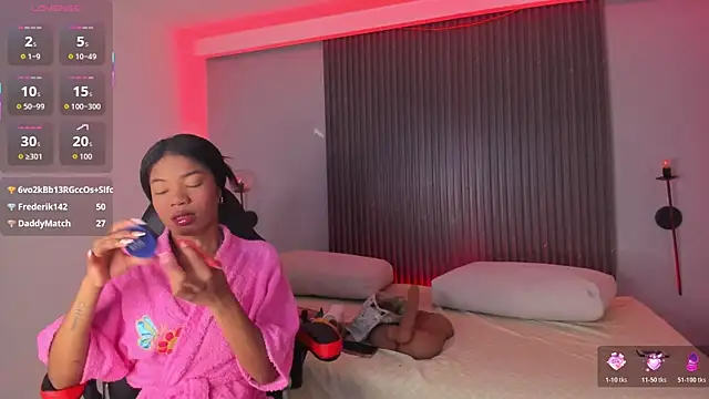 ciara blake online show from 26, 11, 2025