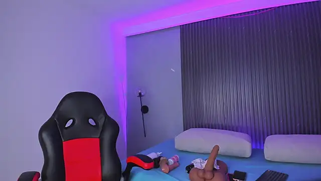 ciara blake online show from 10, 11, 2025