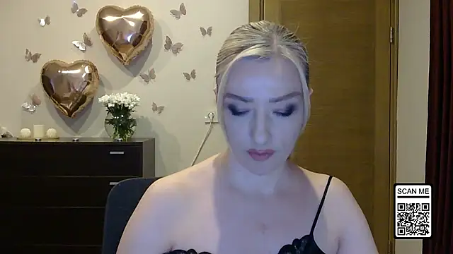 Snapshot of Wild_Silk_Desire chatting on 30, 4, 2026 Wild Silk Desire online show from 30, 4, 2026