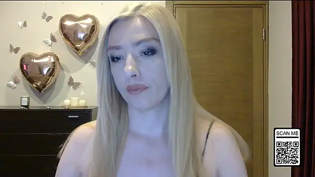 Snapshot of Wild_Silk_Desire chatting on 26, 5, 2026 Wild Silk Desire online show from 26, 5, 2026