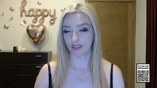 Wild Silk Desire online show from 15, 4, 2026