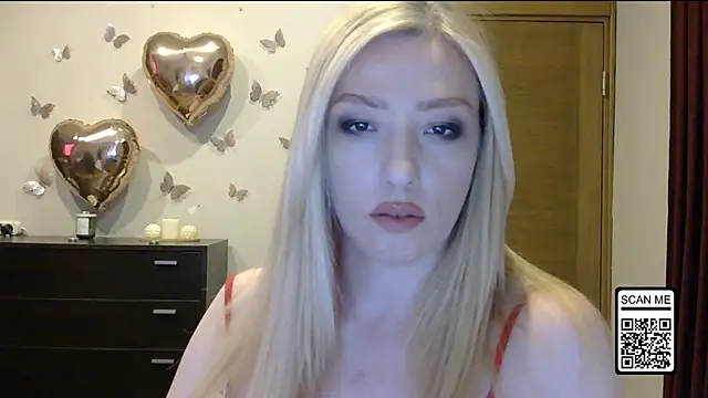 Snapshot of Wild_Silk_Desire chatting on 15, 6, 2026 Wild Silk Desire online show from 15, 6, 2026