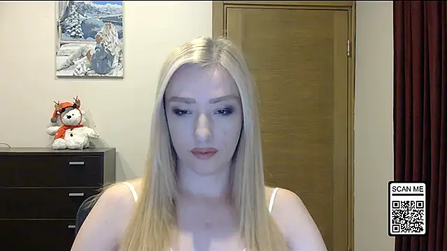 Wild Silk Desire online show from 16, 12, 2025