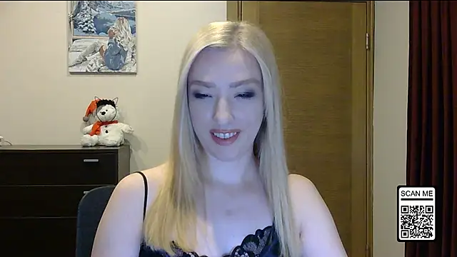 Wild Silk Desire online show from 30, 11, 2025