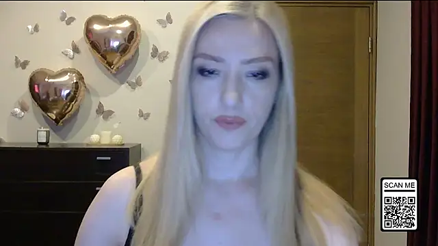 Snapshot of Wild_Silk_Desire chatting on 8, 6, 2026 Wild Silk Desire online show from 8, 6, 2026