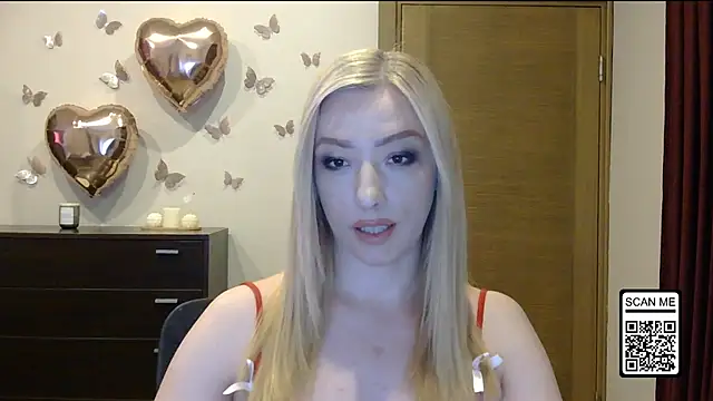 Snapshot of Wild_Silk_Desire chatting on 30, 5, 2026 Wild Silk Desire online show from 30, 5, 2026