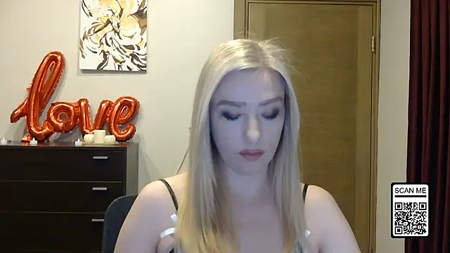 Wild Silk Desire online show from 24, 3, 2026