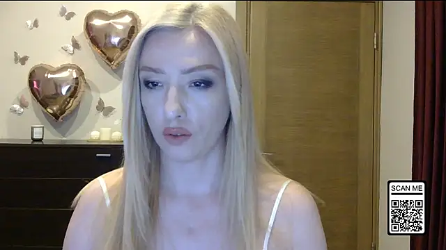 Snapshot of Wild_Silk_Desire chatting on 29, 5, 2026 Wild Silk Desire online show from 29, 5, 2026