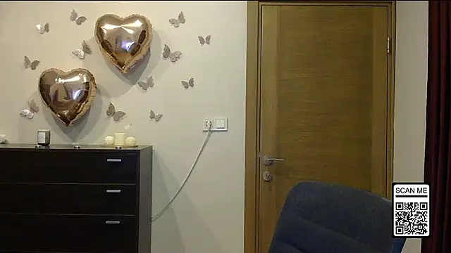 Snapshot of Wild_Silk_Desire chatting on 25, 5, 2026 Wild Silk Desire online show from 25, 5, 2026