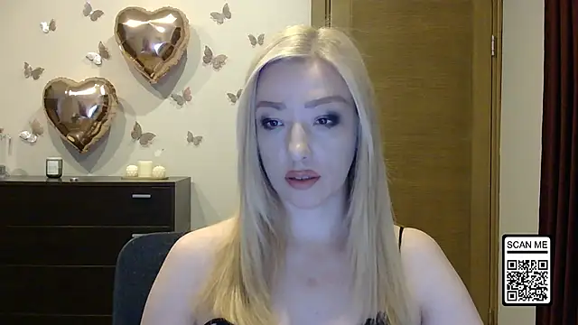 Snapshot of Wild_Silk_Desire chatting on 18, 5, 2026 Wild Silk Desire online show from 18, 5, 2026
