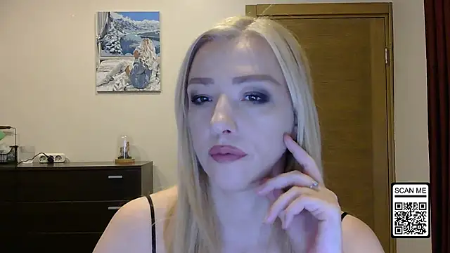 Wild Silk Desire online show from 10, 9, 2025