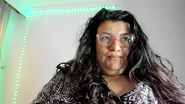 Snapshot of mystery_psique chatting on 4, 7, 2026 mystery psique online show from 4, 7, 2026