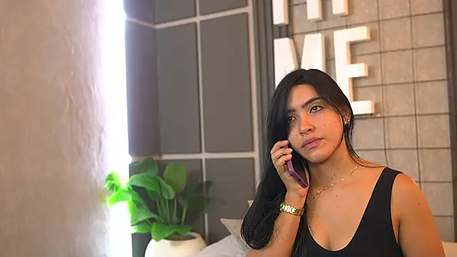 Susan wall online show from 13, 9, 2025