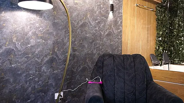 Susan wall online show from 5, 2, 2026