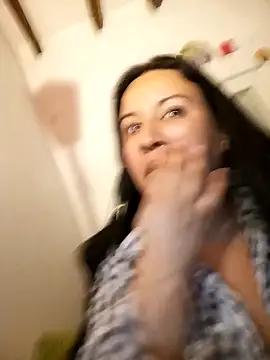 hotCOUPLEPETRA online show from 5, 1, 2026