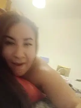 hotCOUPLEPETRA online show from 6, 8, 2026