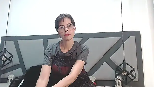 amanda ramirez online show from 8, 5, 2026