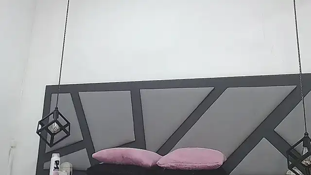 amanda ramirez online show from 9, 5, 2026