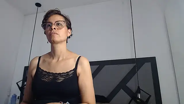 Snapshot of amanda_ramirez chatting on 29, 6, 2026 amanda ramirez online show from 29, 6, 2026