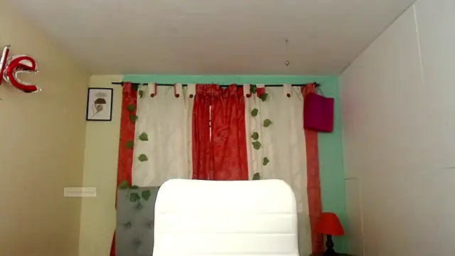 vale miel online show from 9, 10, 2025