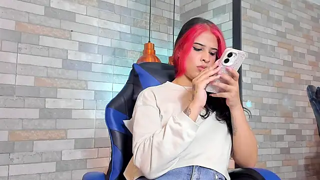 DixyPalmer online show from 24, 9, 2025