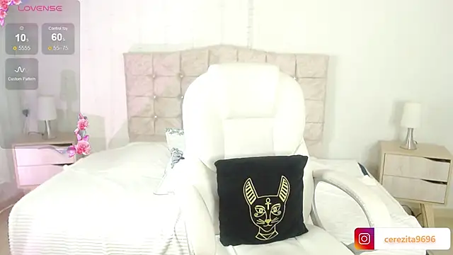 mia traveluxe online show from 4, 10, 2025