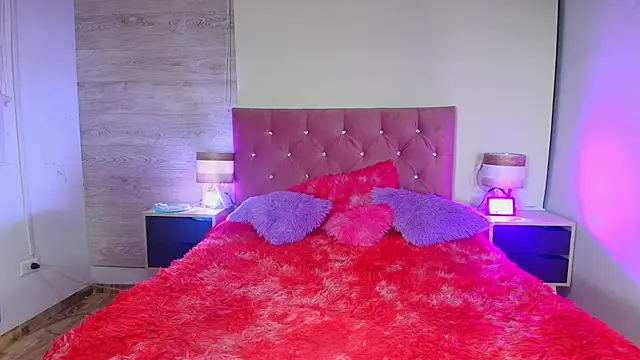  Alice Abby online show from 3, 10, 2025