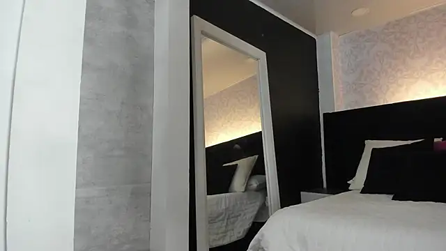 floraginette online show from 26, 2, 2026